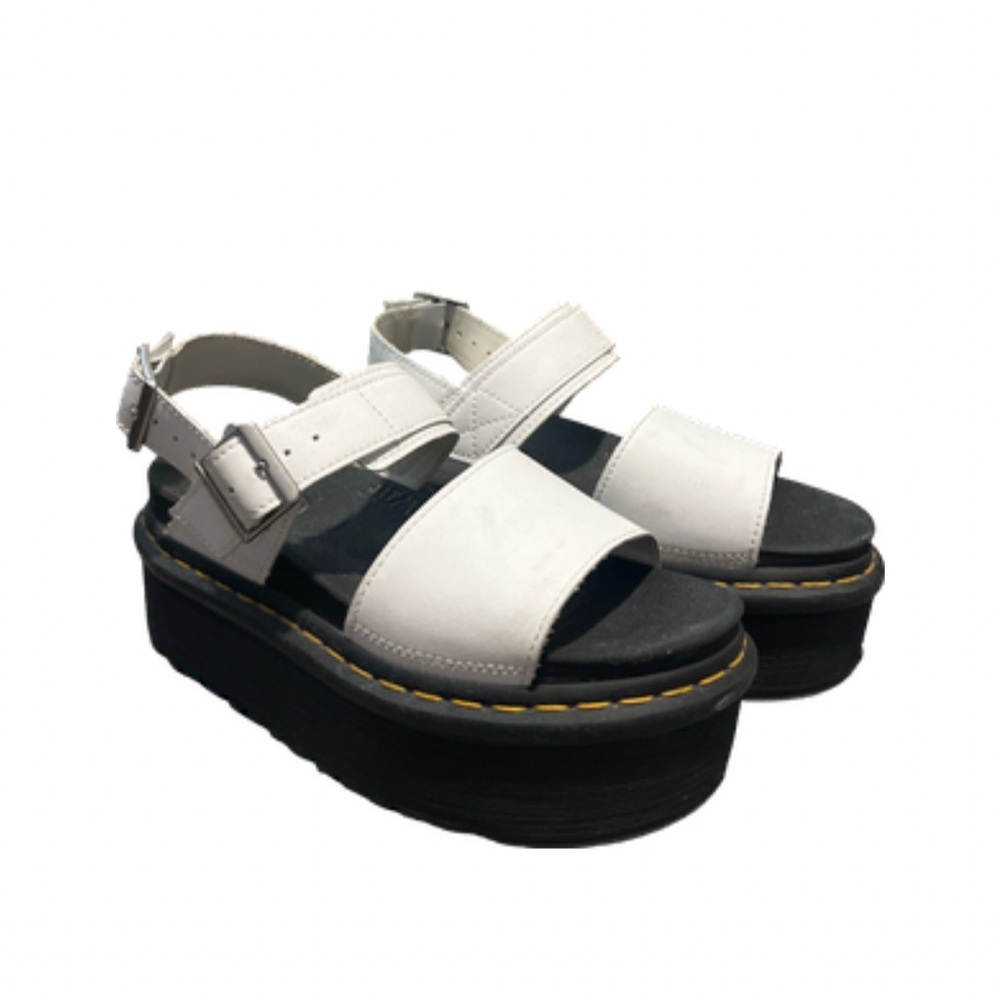 Platform Dr Marten Sandals